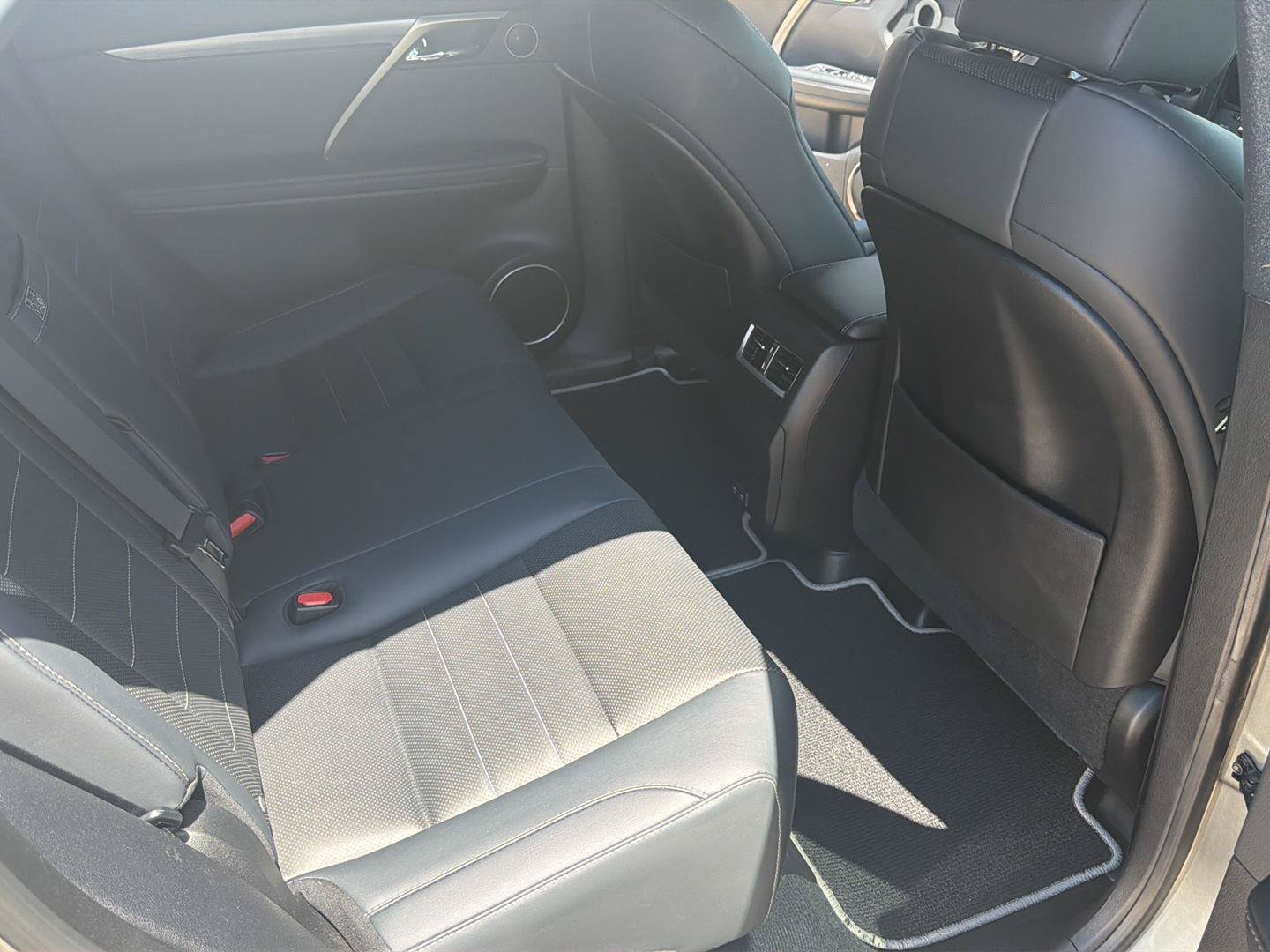Used 2021 Lexus RX 350 F Sport w/ Accessory Package AWD/4WD image 17