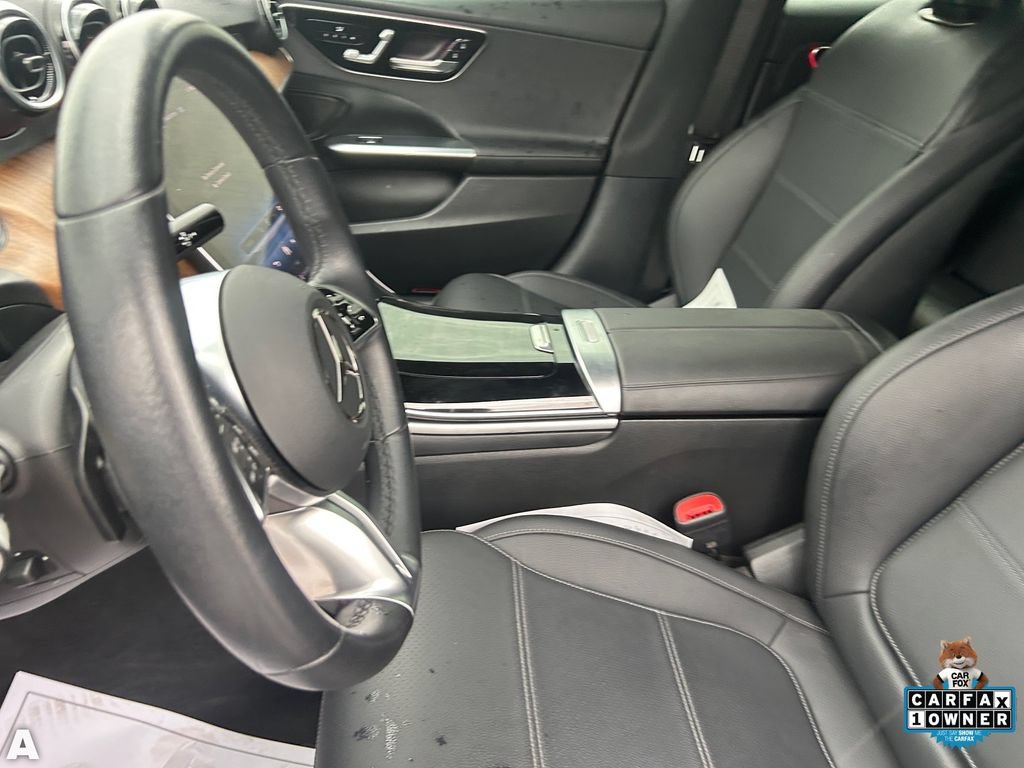 Used 2025 Mercedes-Benz C 300 4MATIC Sedan image 19