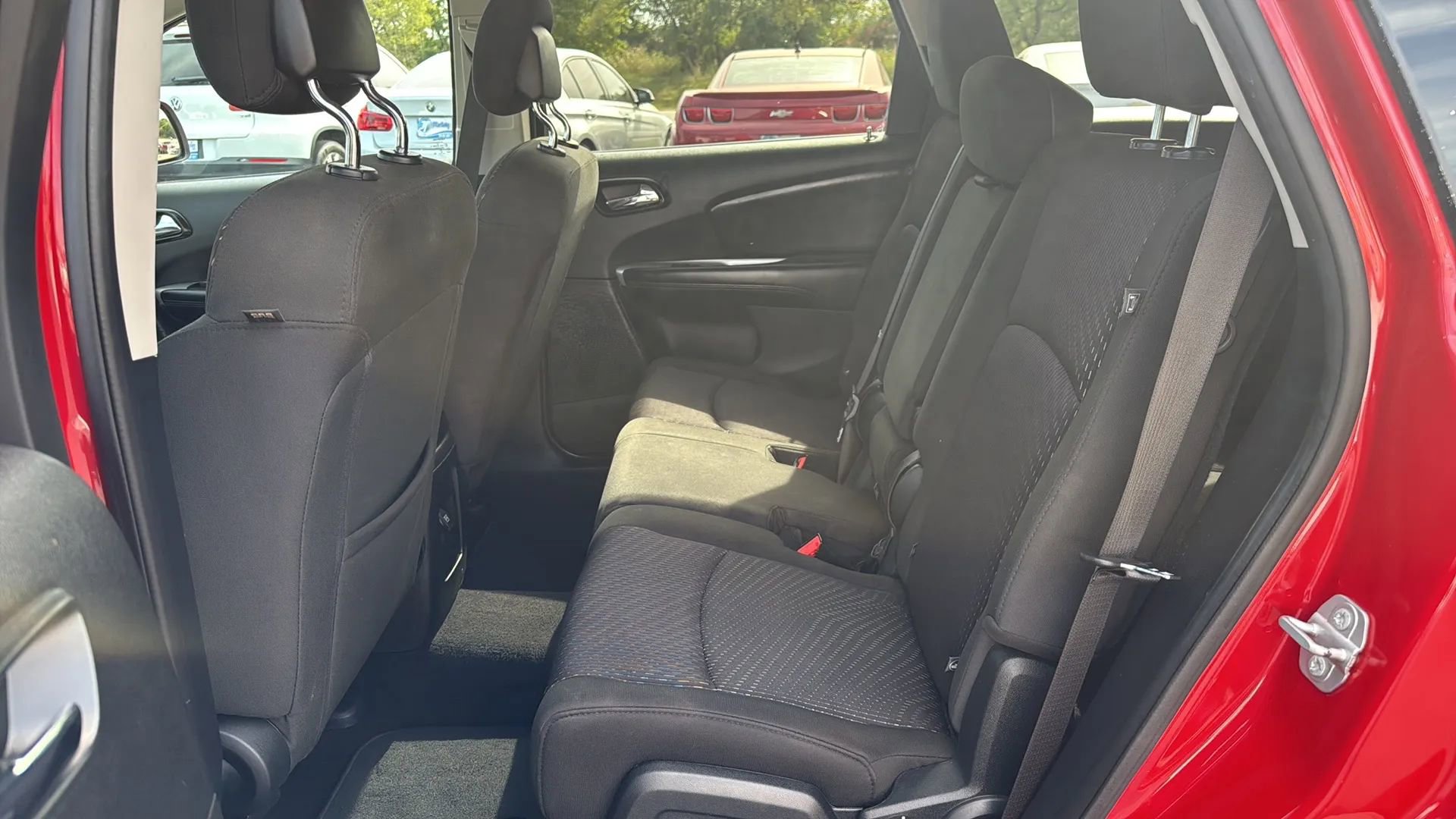 Used 2019 Dodge Journey SE w/ Blacktop Package image 10