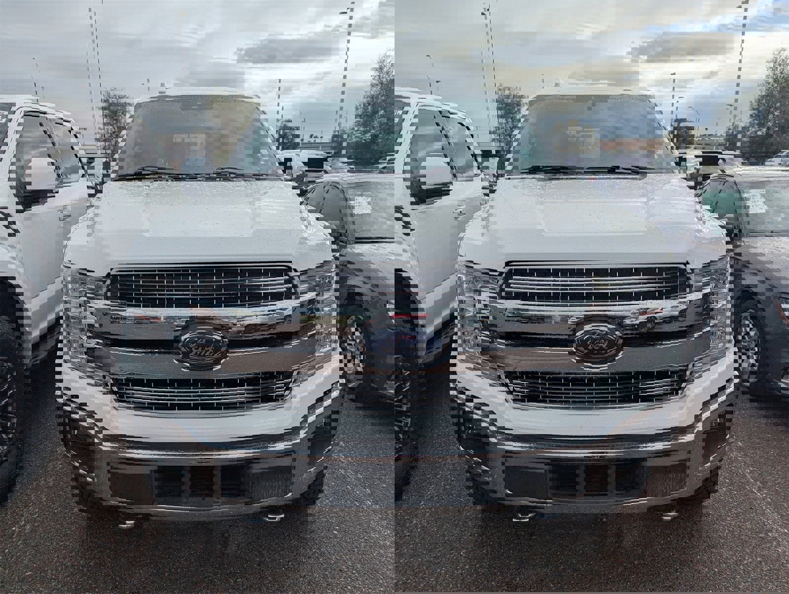 Used 2018 Ford F150 Lariat w/ Equipment Group 502A Luxury image 2