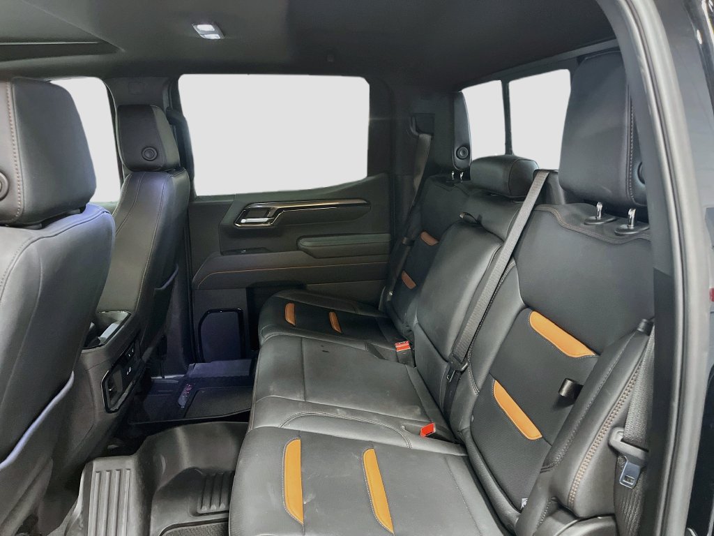 Used 2025 GMC Sierra 1500 AT4 w/ AT4 Premium Package AWD/4WD image 26