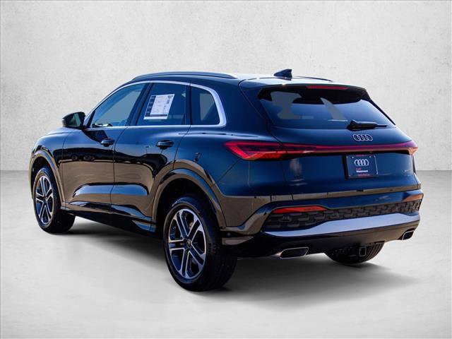 Certified 2025 Audi Q5 Premium w/ Convenience Package image 7