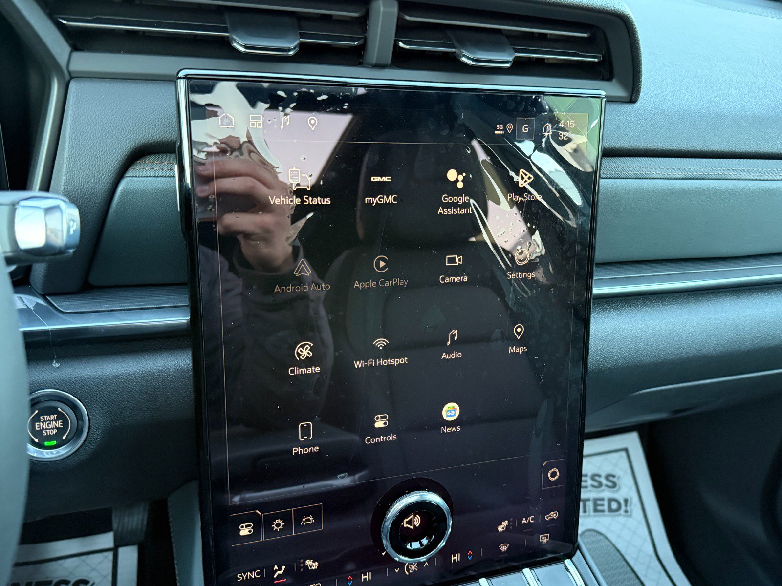 New 2026 GMC Terrain AT4 w/ LPO, Floor Liner Package image 36