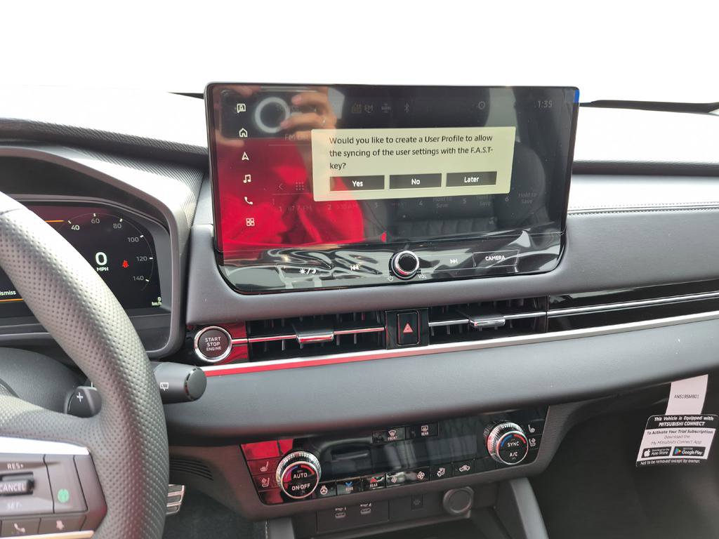 New 2026 Mitsubishi Outlander SEL image 22