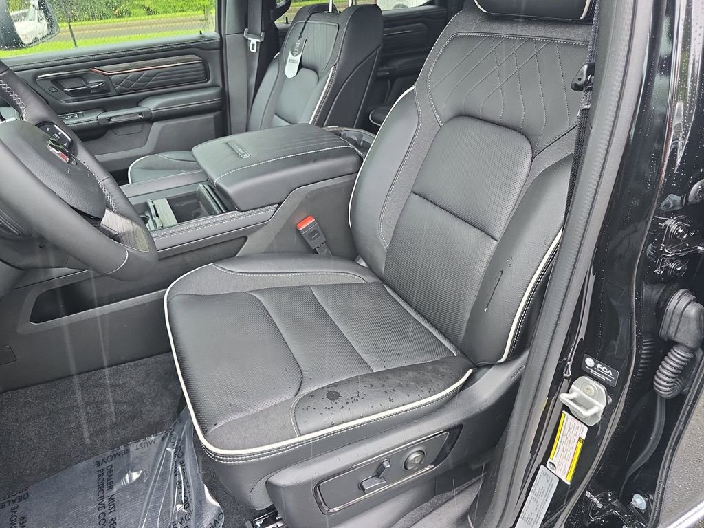 New 2026 RAM 1500 Limited w/ Body Color Bumper Group image 14