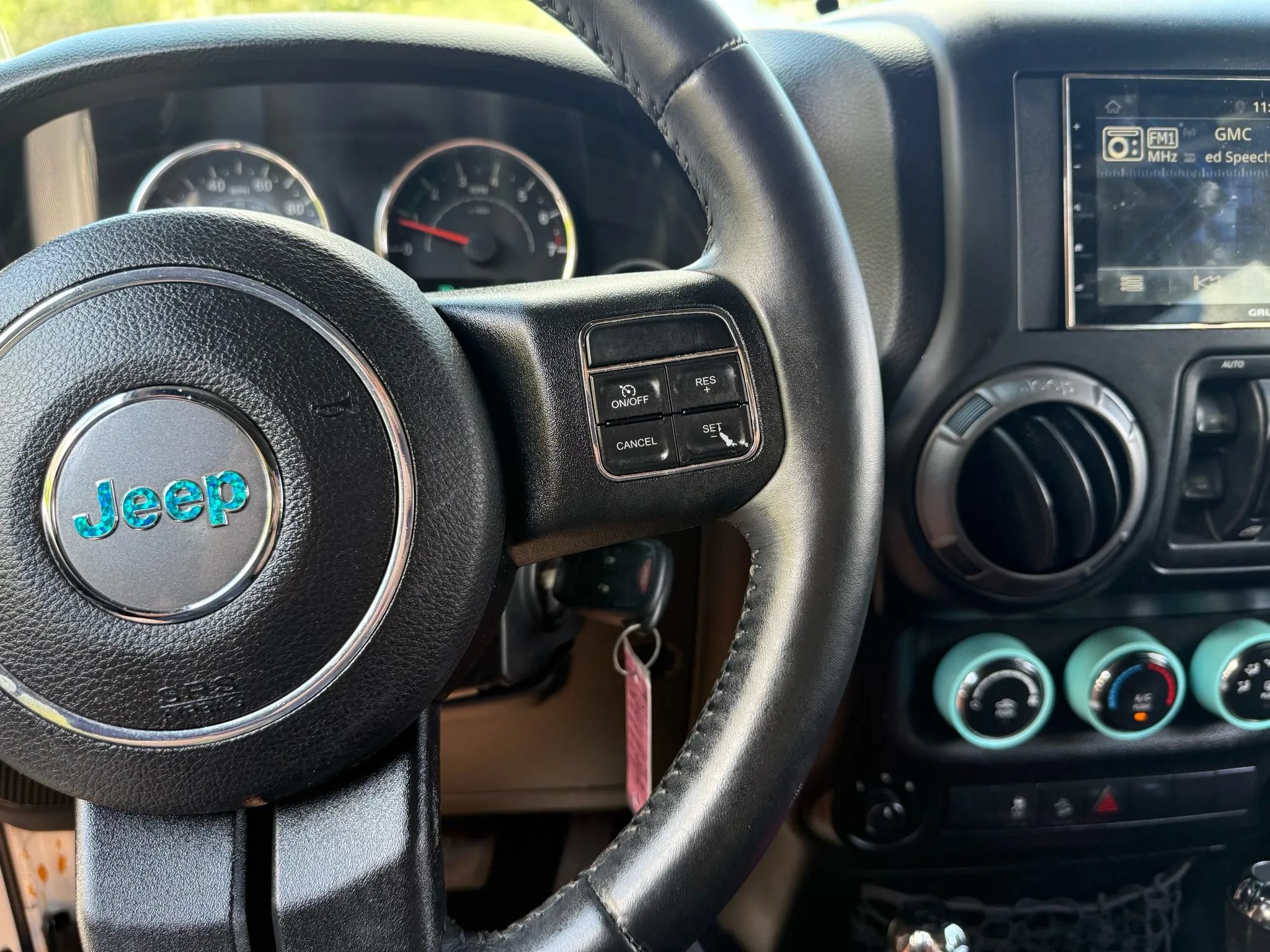 Used 2014 Jeep Wrangler Unlimited Sport w/ Quick Order Package 24S AWD/4WD image 19