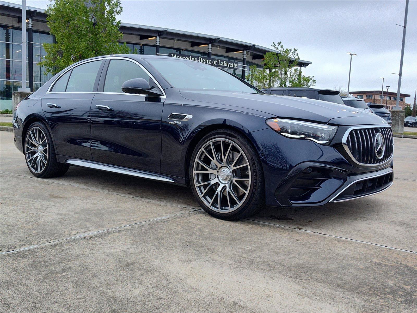 Used 2025 Mercedes-Benz E 53 AMG e 4MATIC Sedan image 8