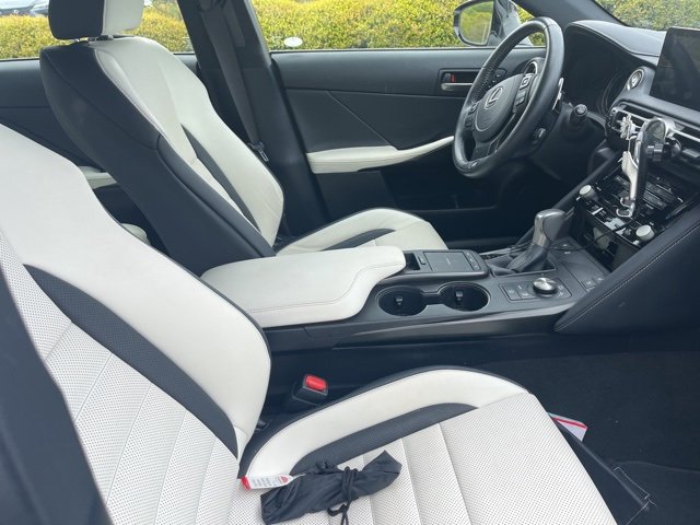 New 2022 Lexus IS 350 F Sport image 4