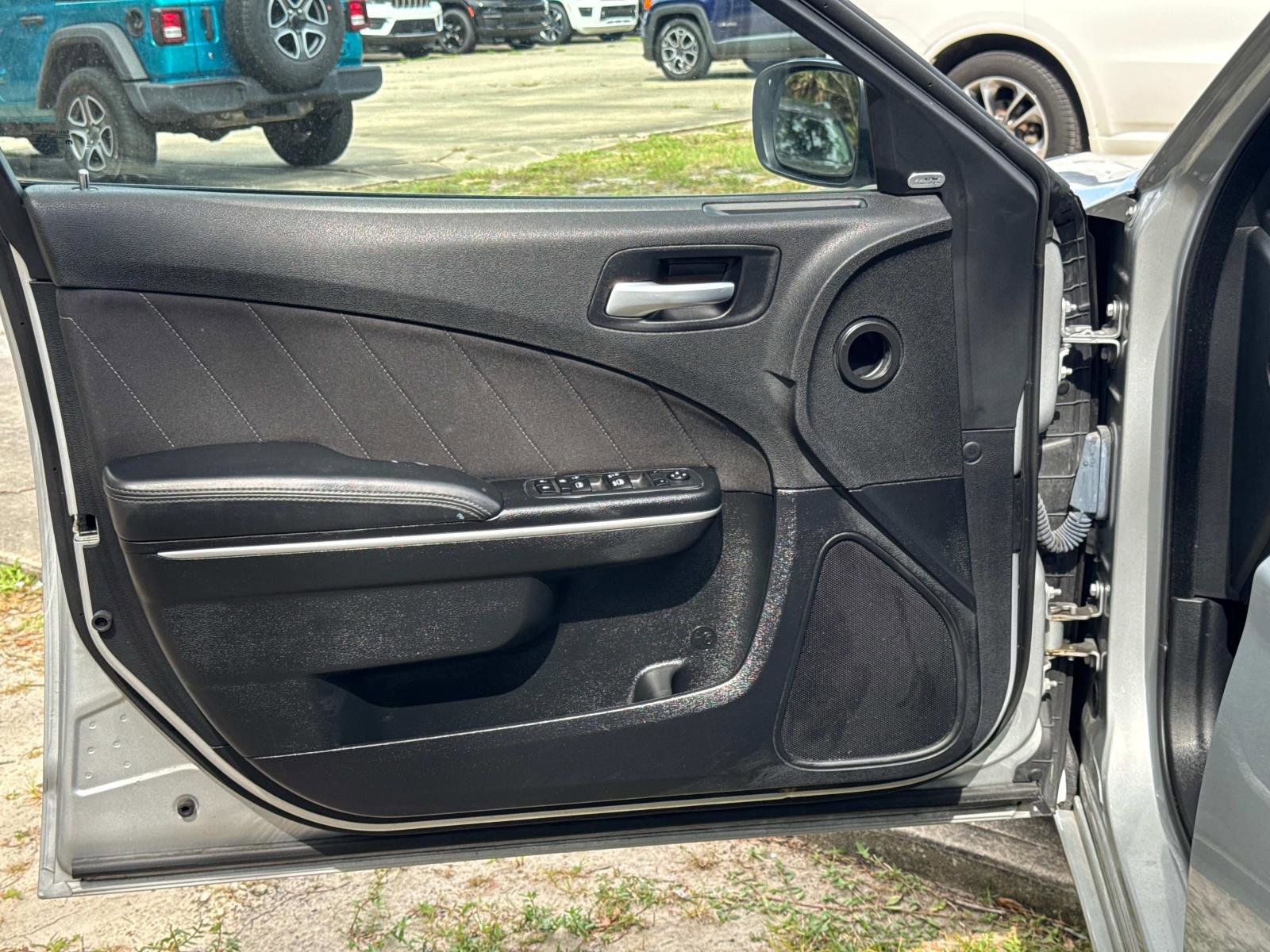 Certified 2023 Dodge Charger SXT image 16