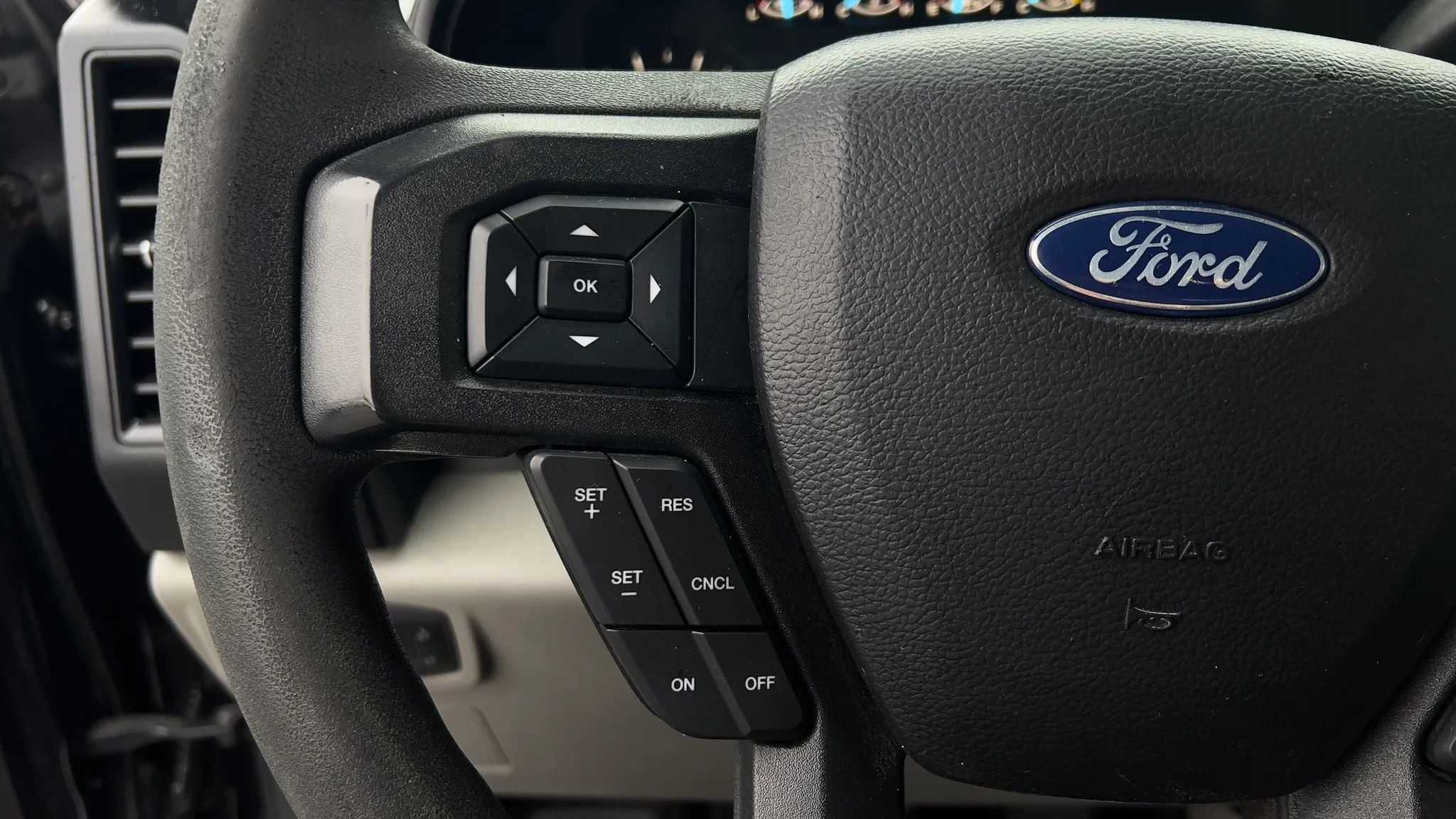 Used 2019 Ford F150 XL w/ Equipment Group 101A Mid AWD/4WD image 21