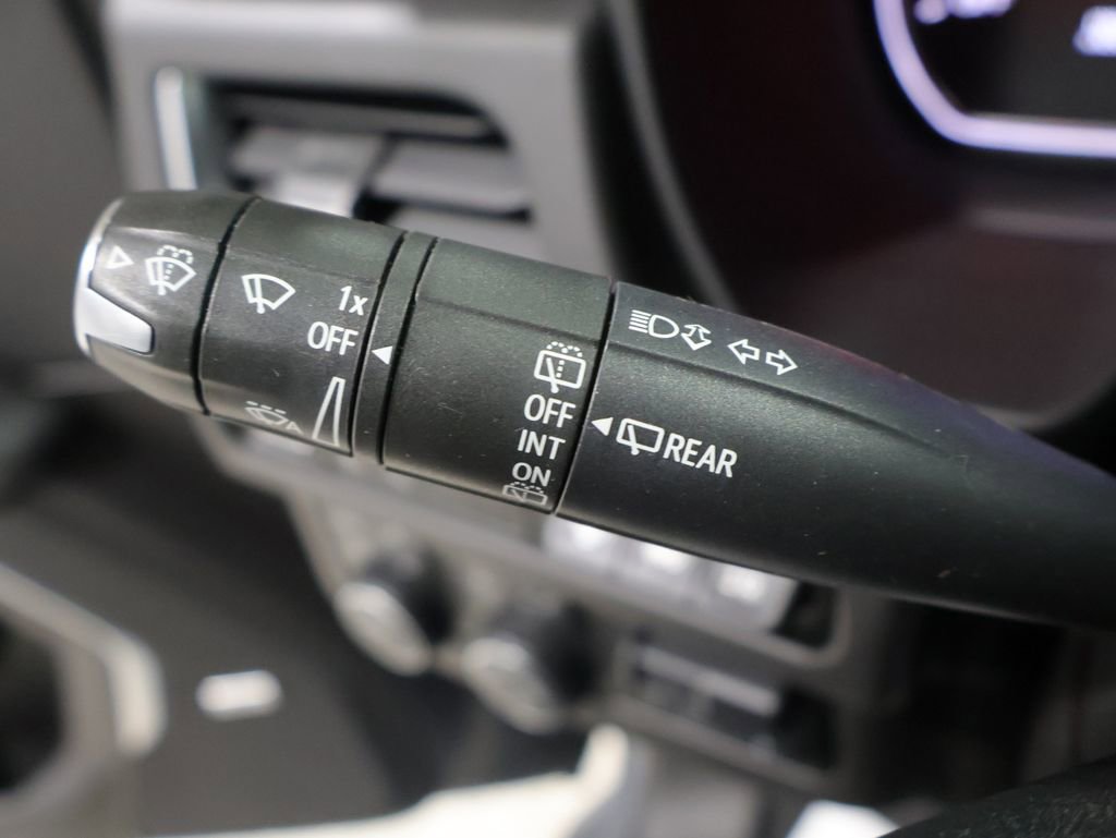 Used 2021 Chevrolet Tahoe Premier w/ Premium Package image 44