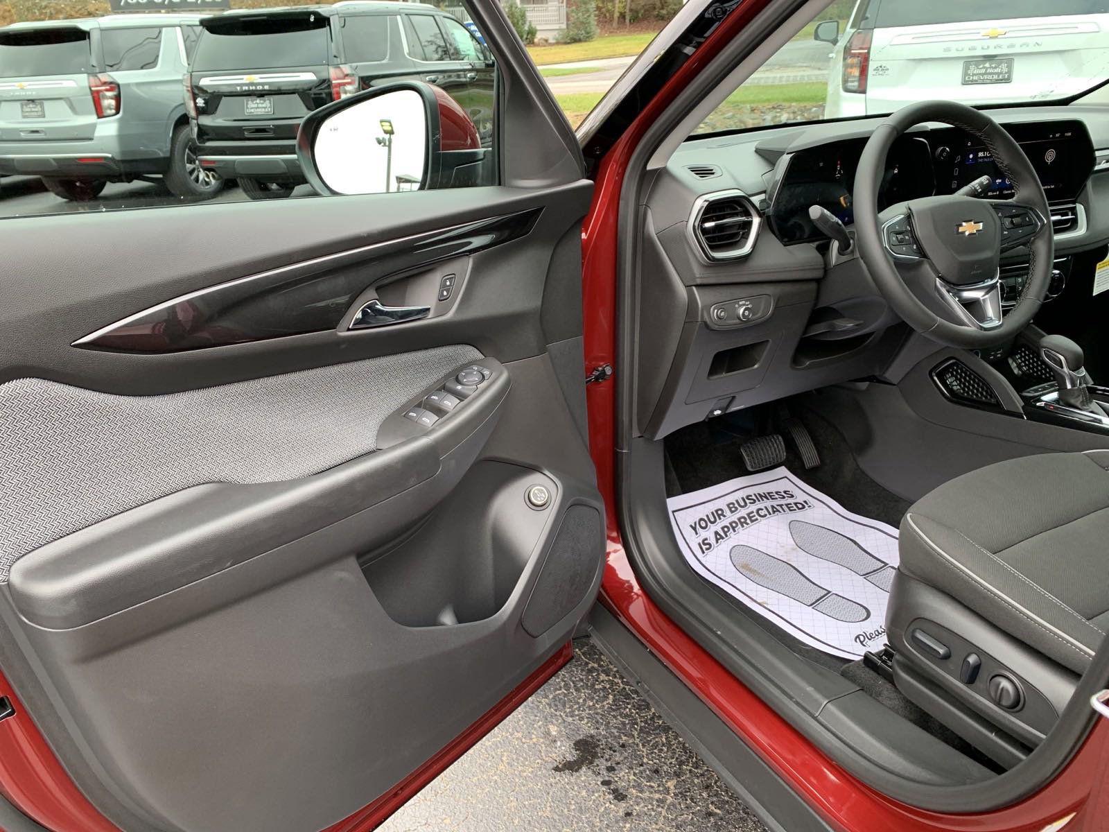 New 2025 Chevrolet TrailBlazer LT w/ Convenience Package image 6