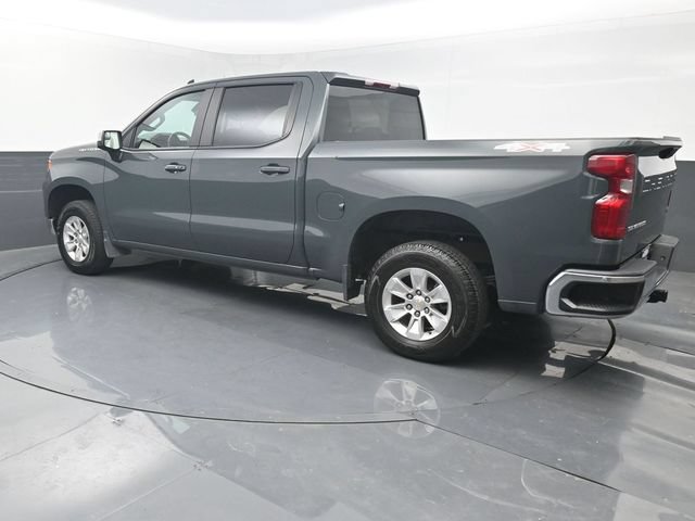 Used 2025 Chevrolet Silverado 1500 LT AWD/4WD image 3