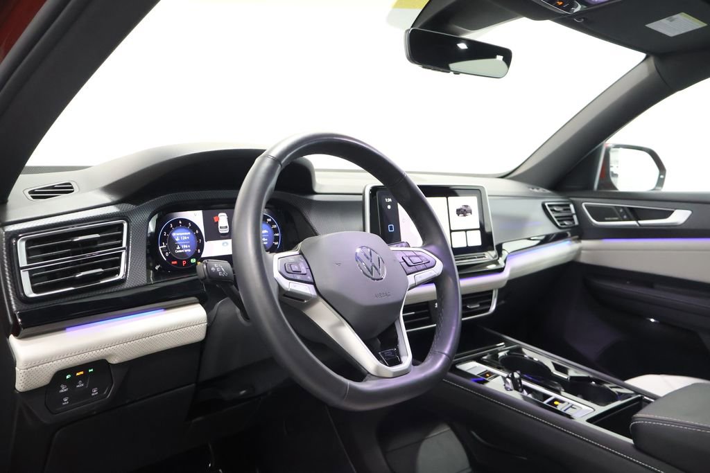 Used 2024 Volkswagen Atlas Cross Sport SEL Premium R-Line image 15