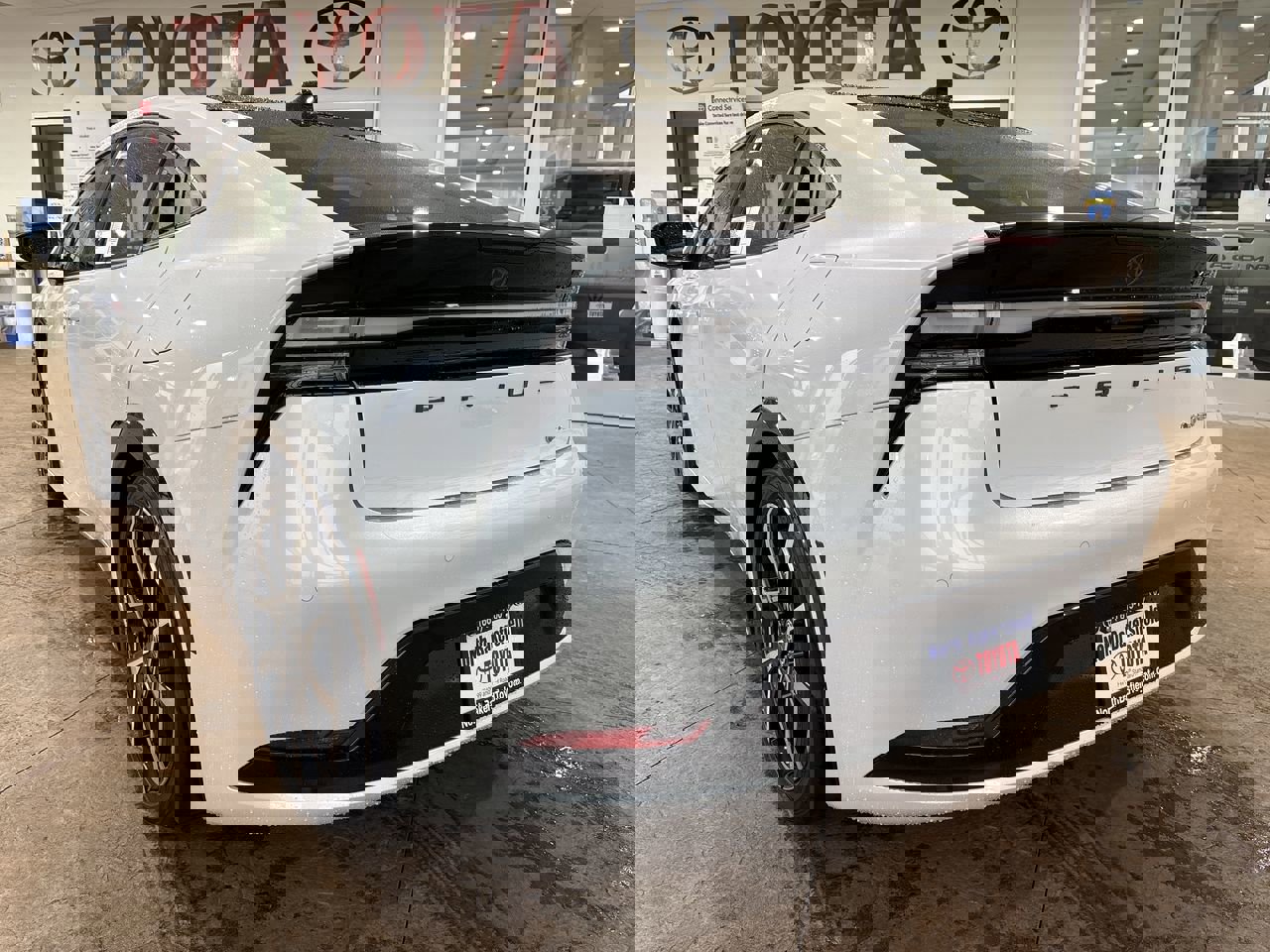 New 2026 Toyota Prius Plug-In Hybrid image 8