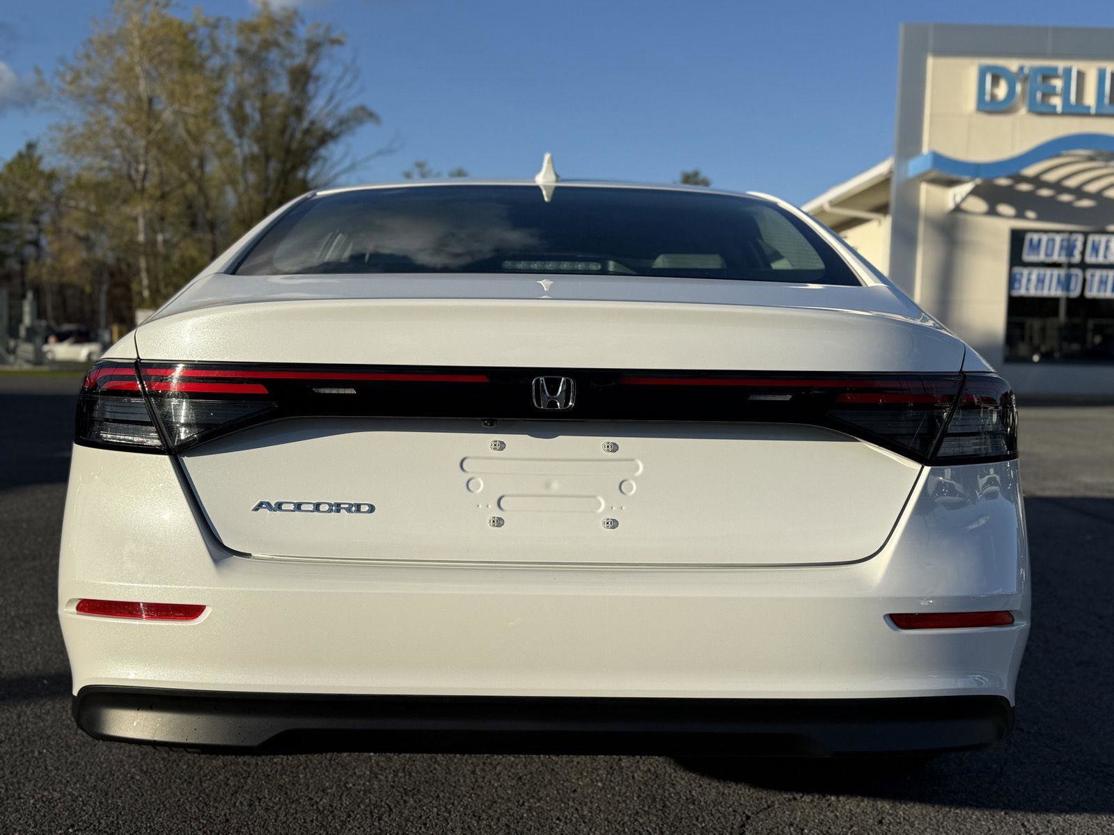 Certified 2024 Honda Accord LX image 6