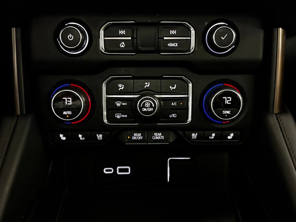 Used 2022 Chevrolet Tahoe High Country AWD/4WD image 19