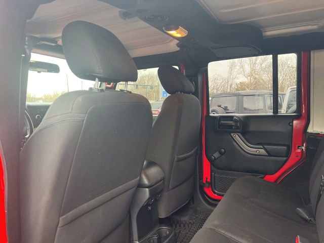 Used 2017 Jeep Wrangler Unlimited Sport w/ Connectivity Group image 15