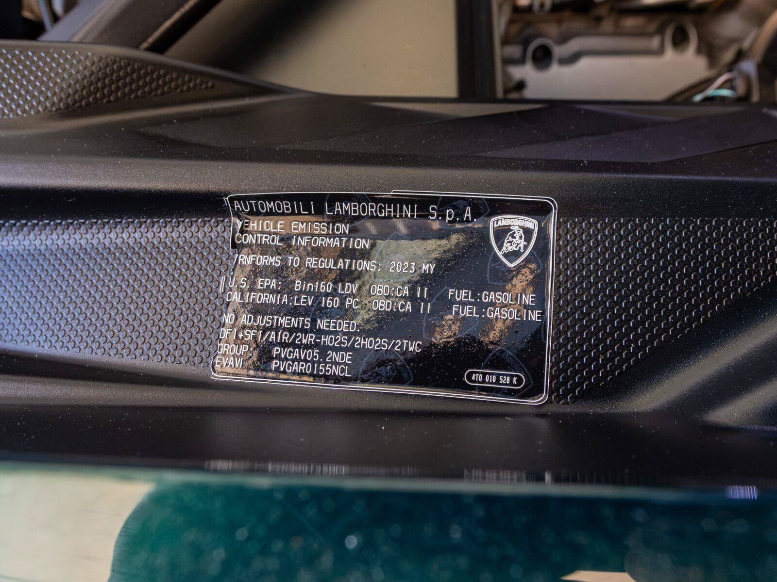 Used 2023 Lamborghini Huracan Tecnica RWD image 60
