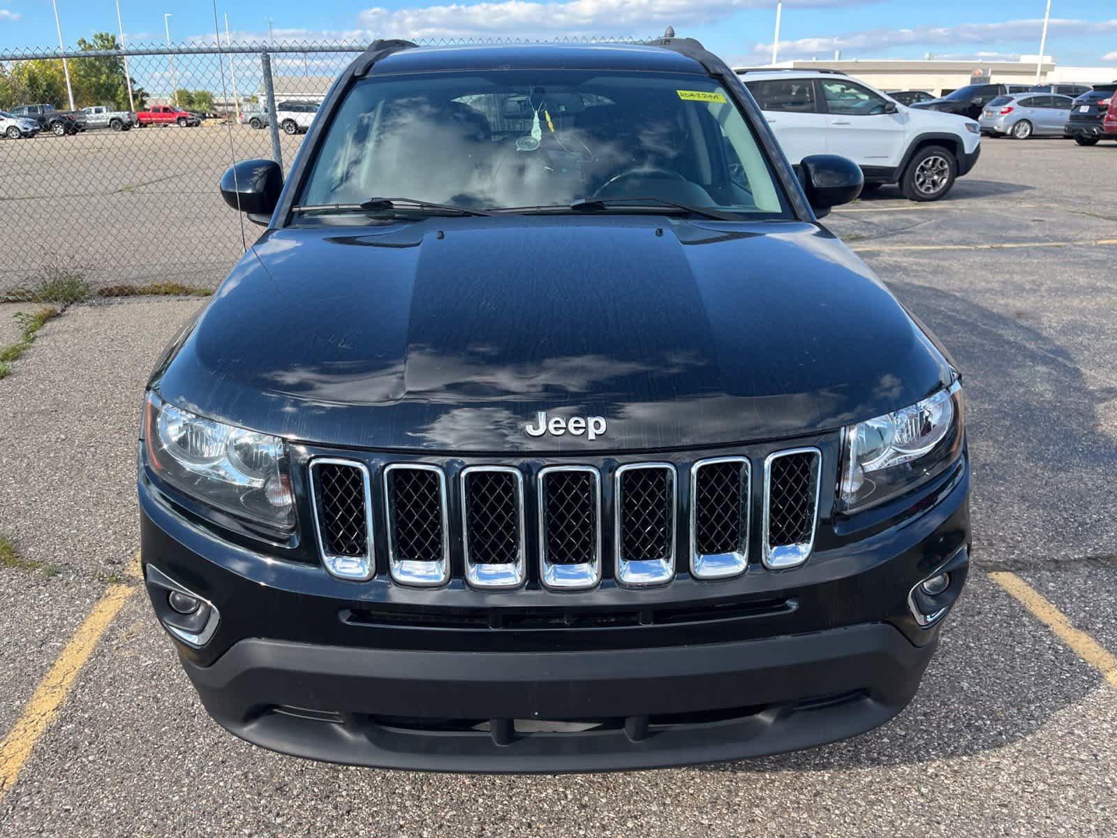 Used 2017 Jeep Compass Latitude AWD/4WD image 20