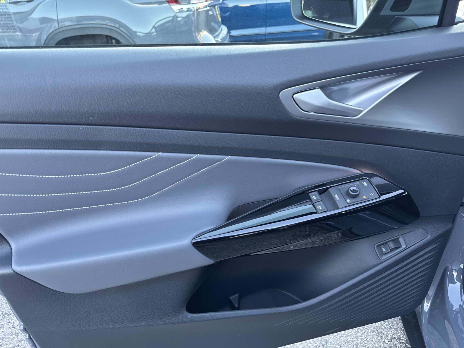 New 2026 Volkswagen ID.4 Pro S RWD image 13