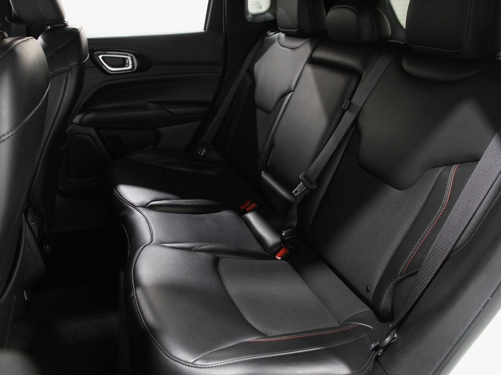 Used 2023 Jeep Compass Trailhawk image 21