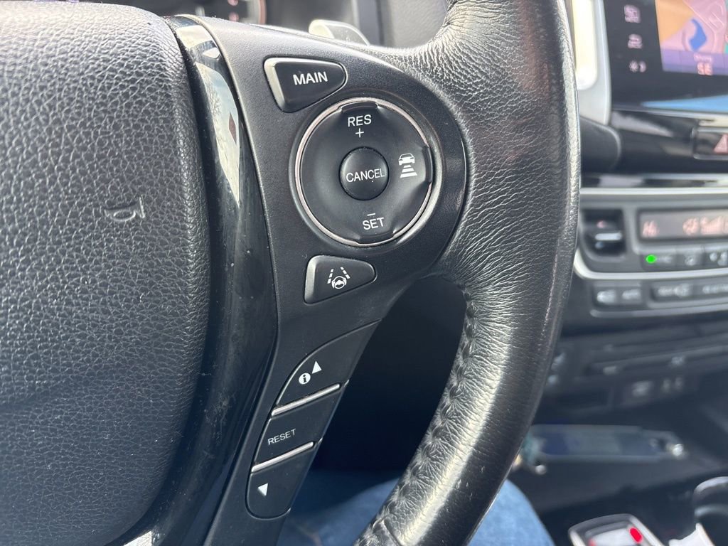 Used 2016 Honda Pilot Elite image 22