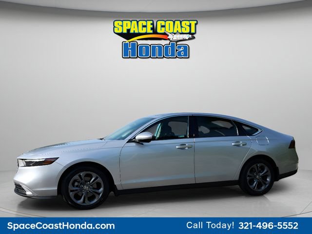 Used 2023 Honda Accord EX image 5