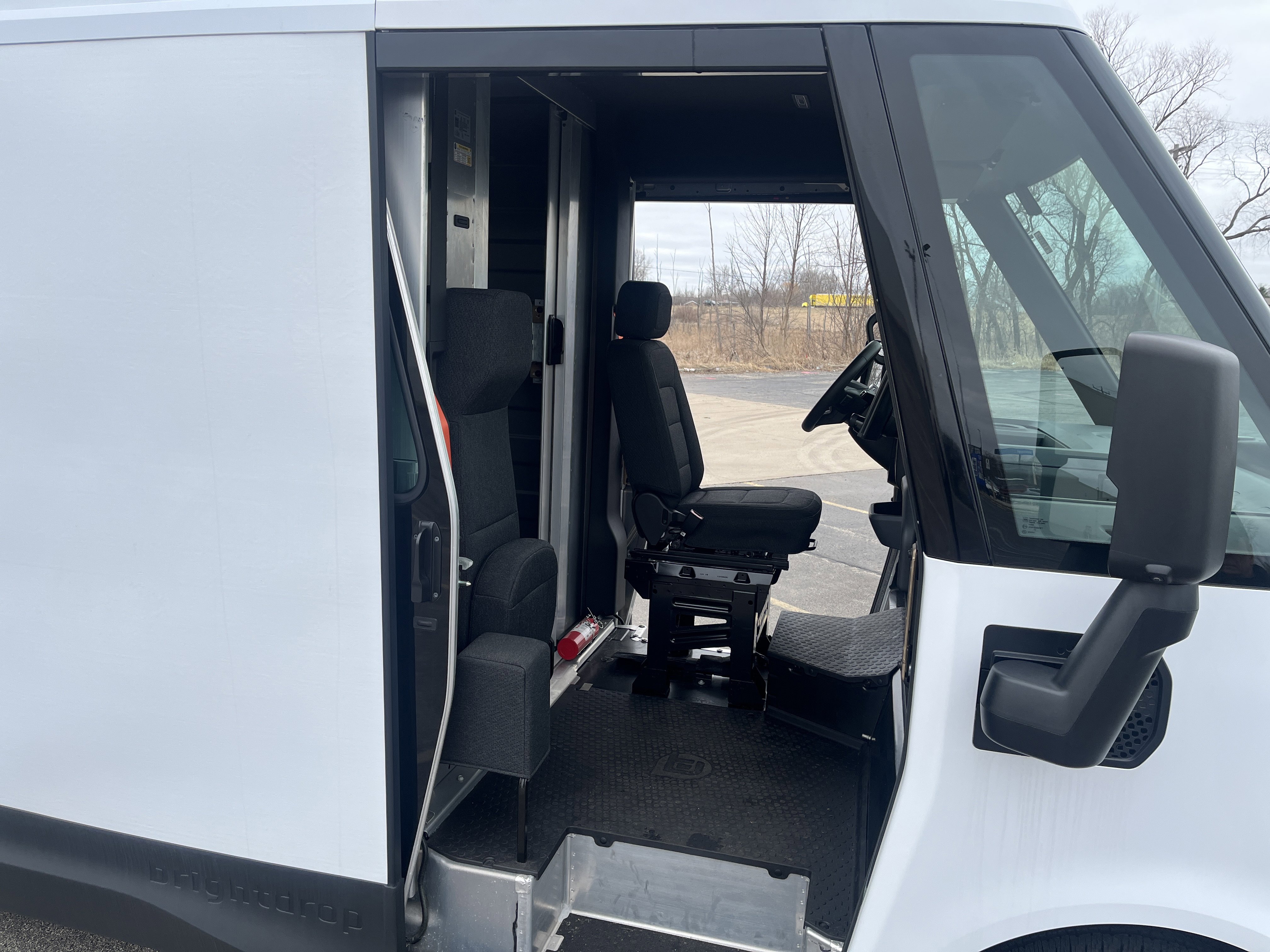 Used 2024 Chevrolet Brightdrop 600 w/ Battery Pack, Max Range image 10