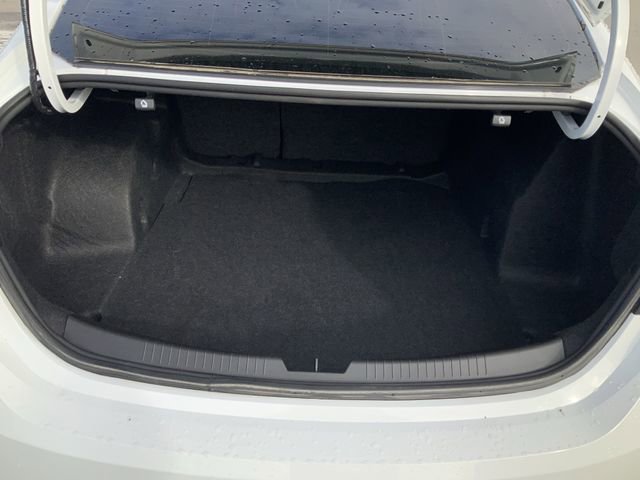 Used 2024 Chevrolet Malibu LS image 13