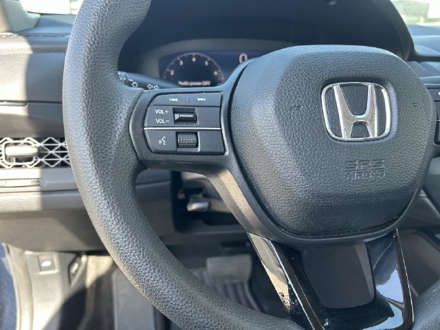 Used 2023 Honda Accord EX image 25