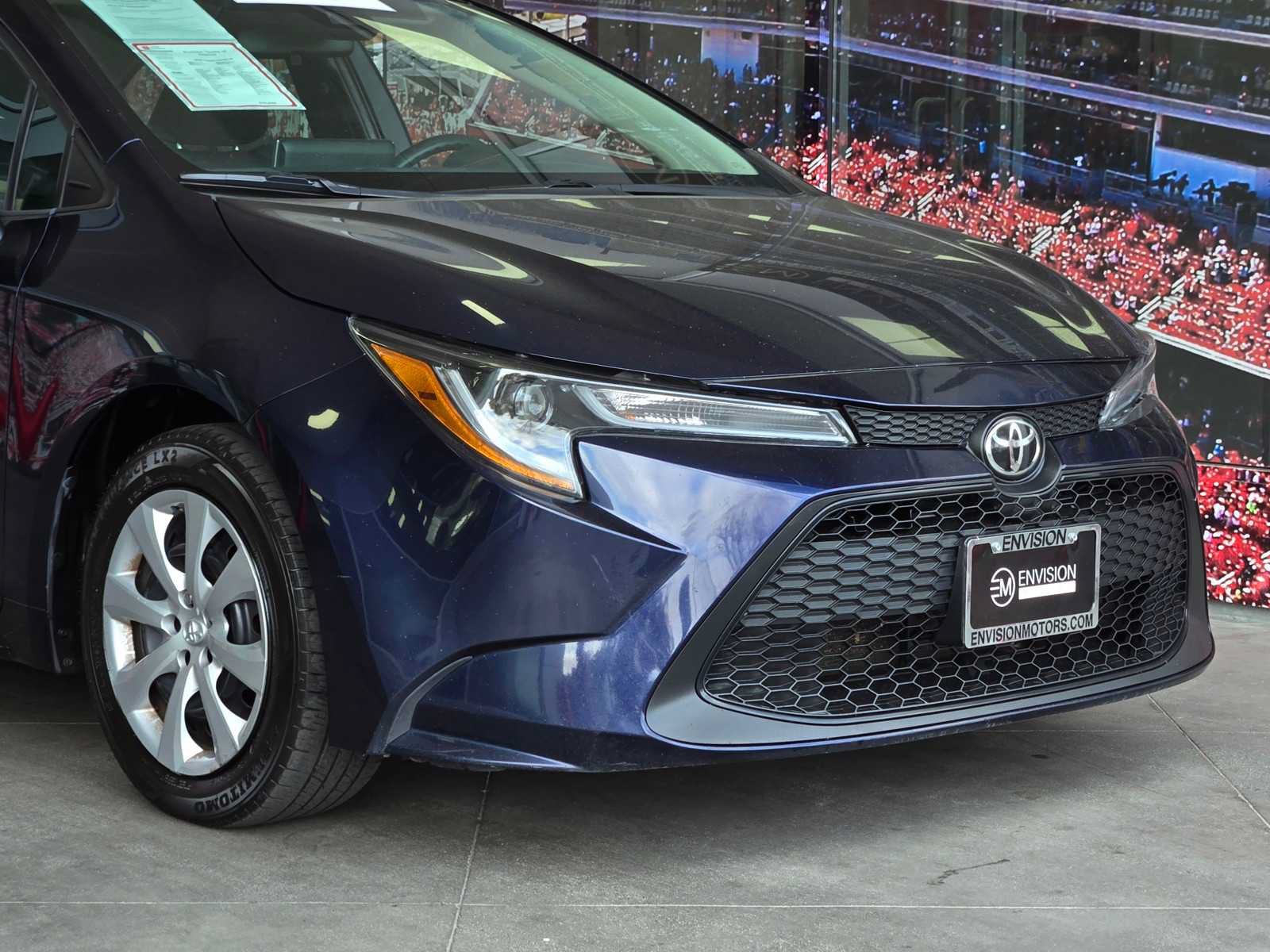 Certified 2020 Toyota Corolla LE FWD image 2