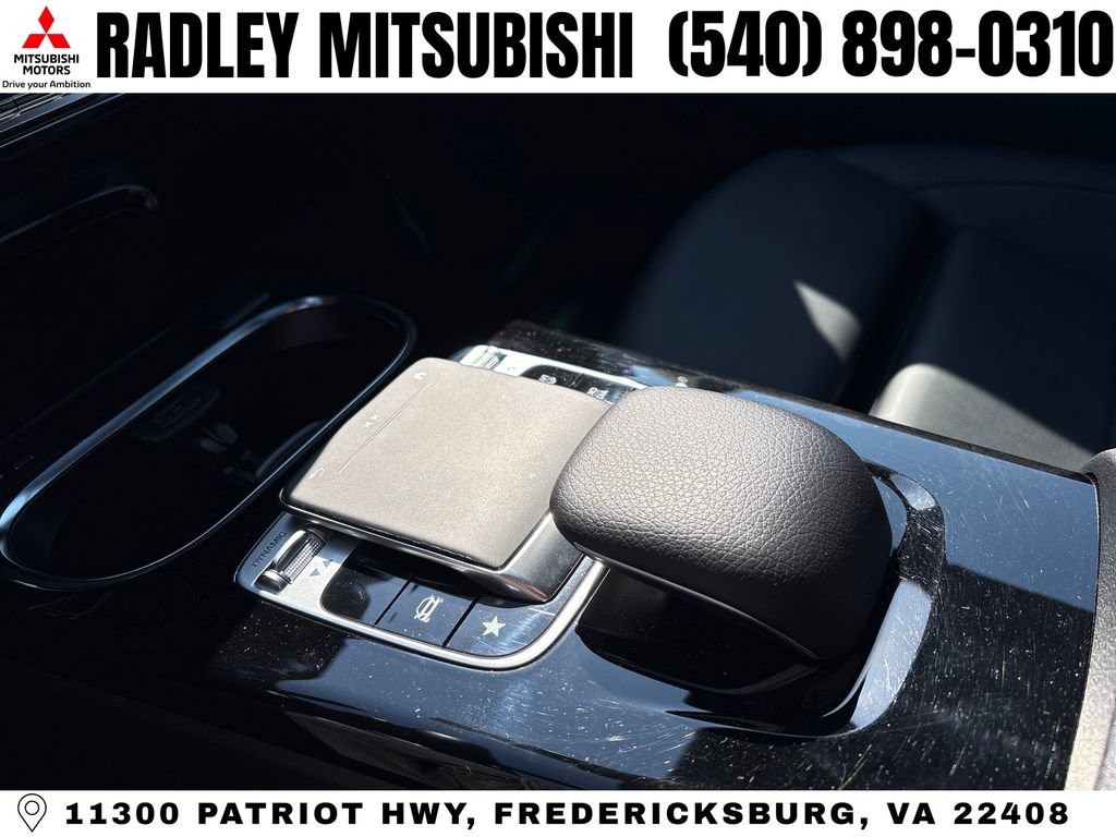 Used 2020 Mercedes-Benz CLA 250 4MATIC w/ Premium Package image 12