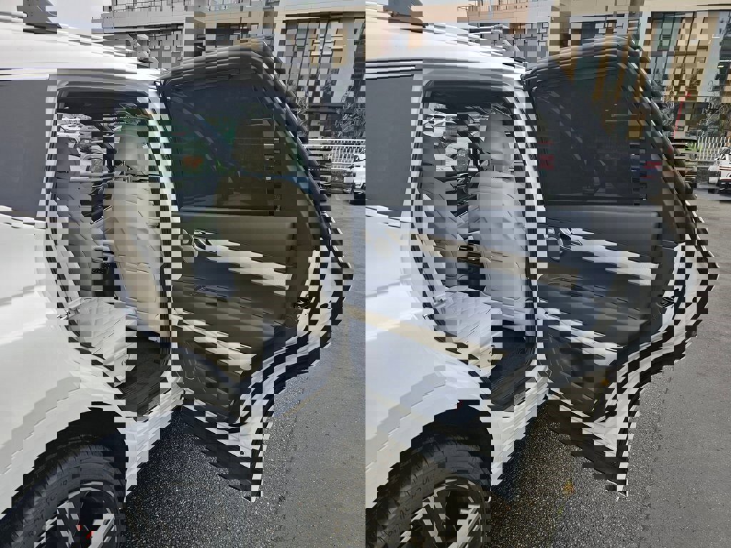 New 2026 Genesis GV80 3.5T Prestige image 28