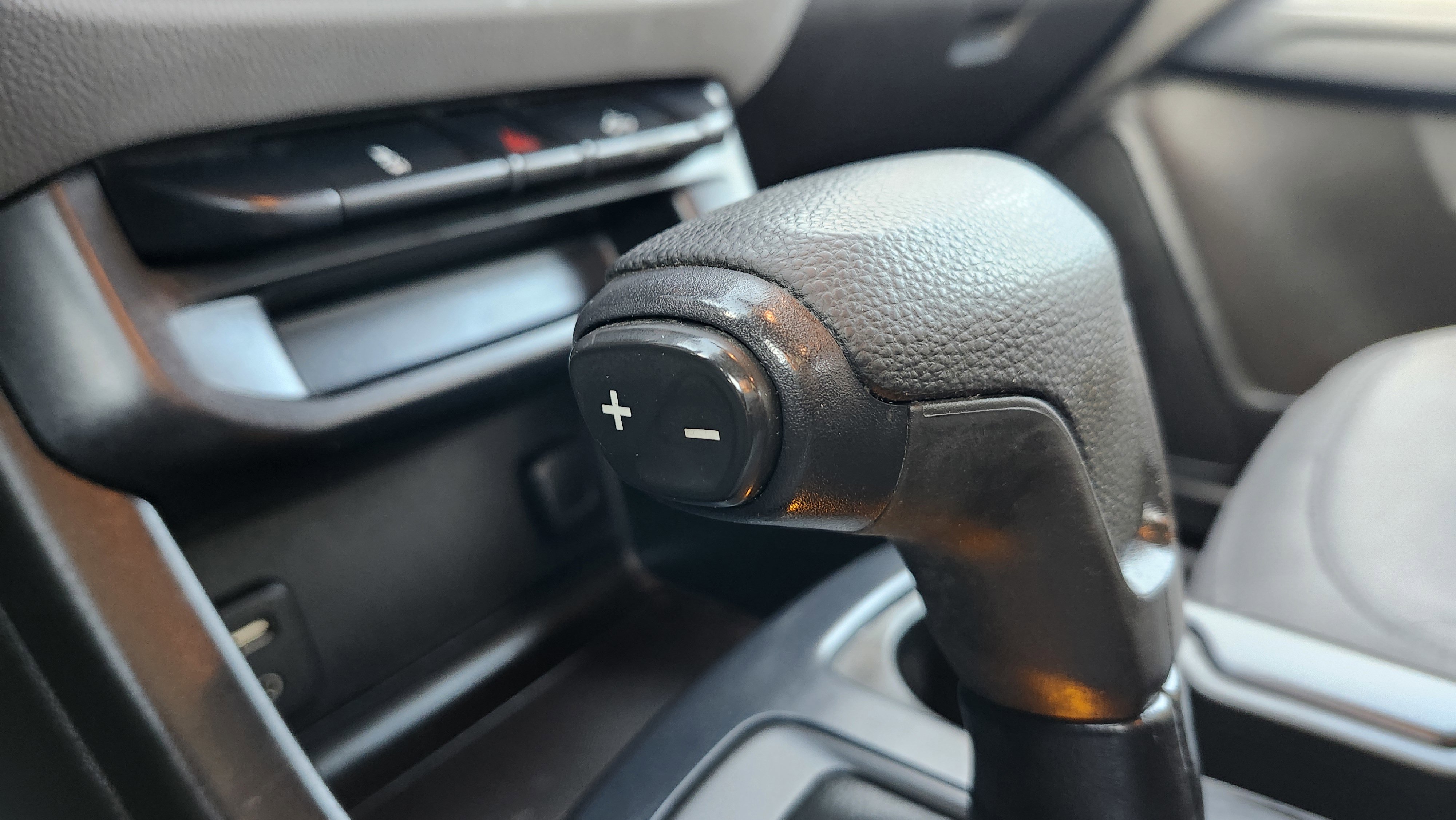 Used 2016 Chevrolet Colorado W/T image 8