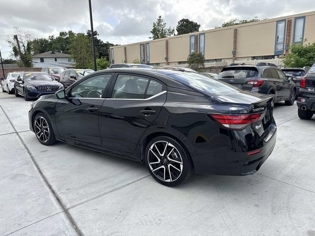 Used 2025 Nissan Sentra SR w/ SR Premium Package image 5