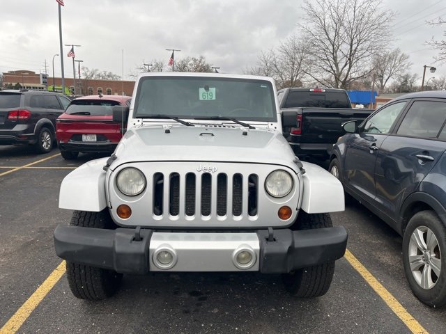 Used 2009 Jeep Wrangler Unlimited Sahara w/ Dual Top Group video 2