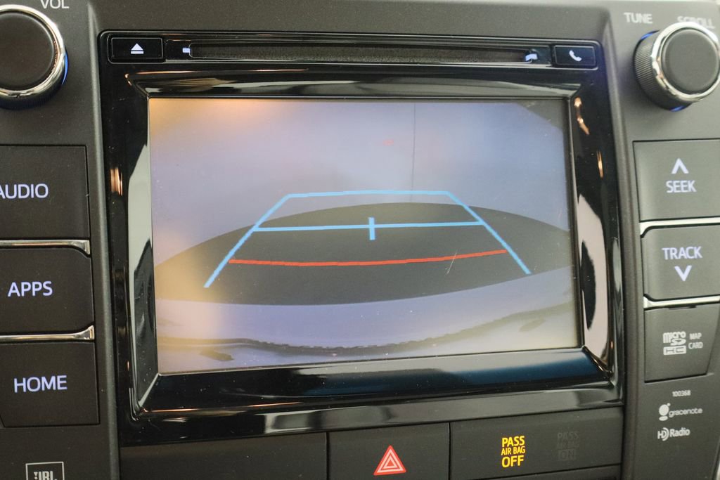 Used 2015 Toyota Camry XLE w/ Moonroof Package image 35