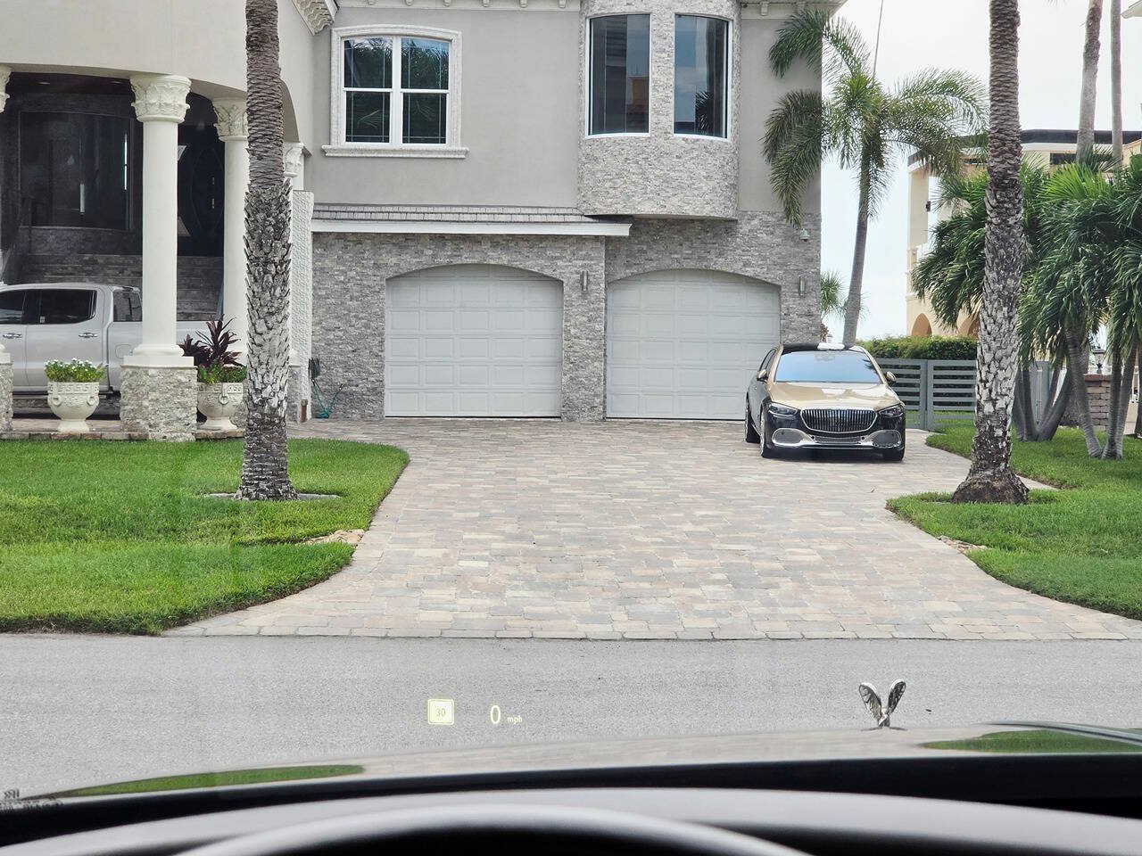 Used 2014 Rolls-Royce Wraith RWD image 20