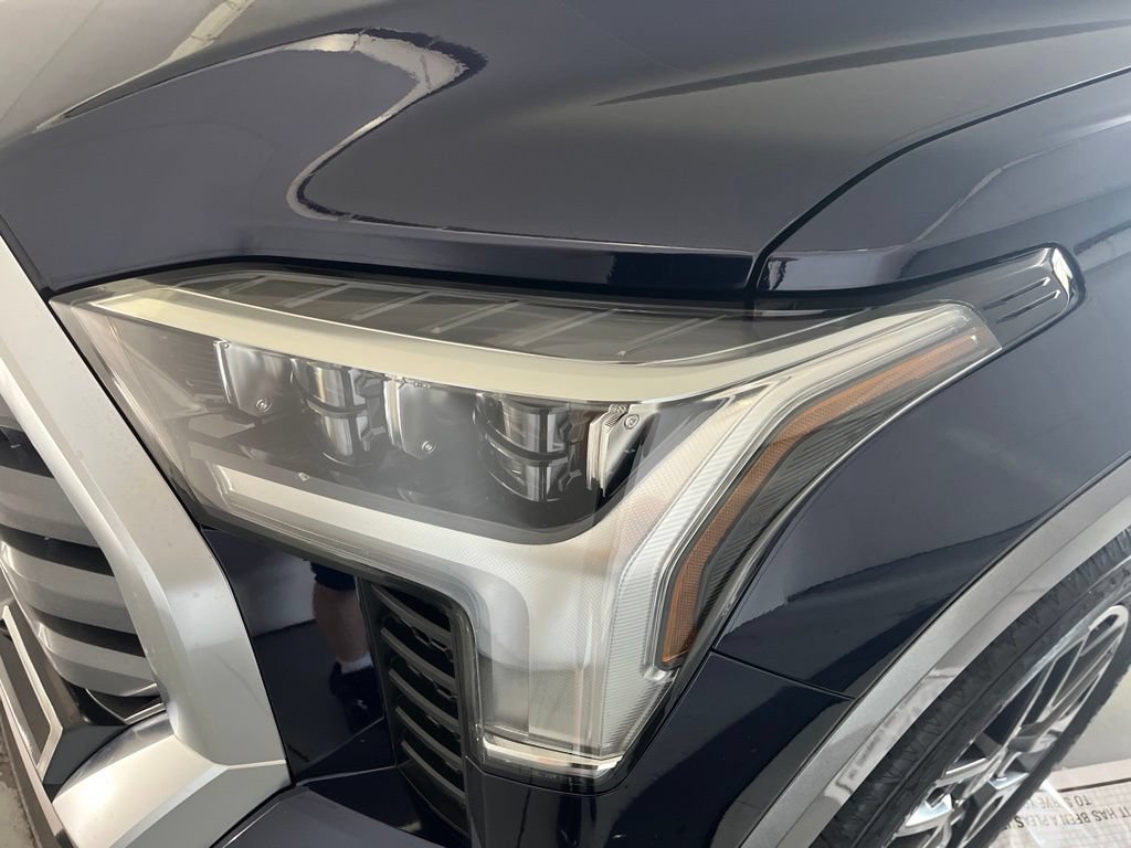 Certified 2025 Toyota Tundra Limited AWD/4WD image 35