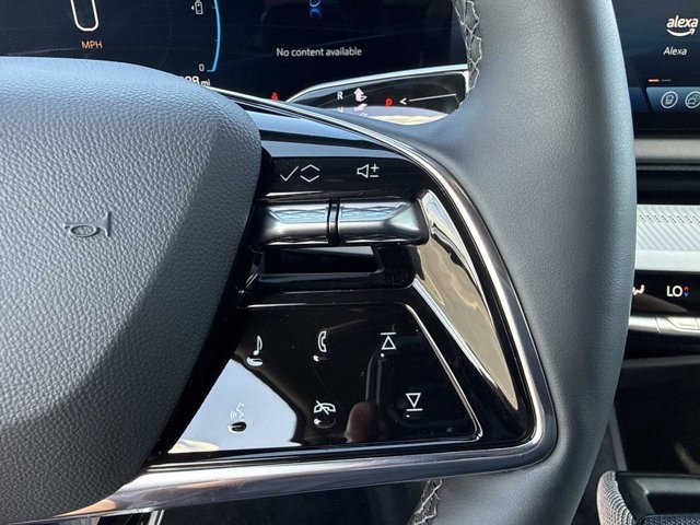 Certified 2025 Cadillac Optiq Sport 1 image 30