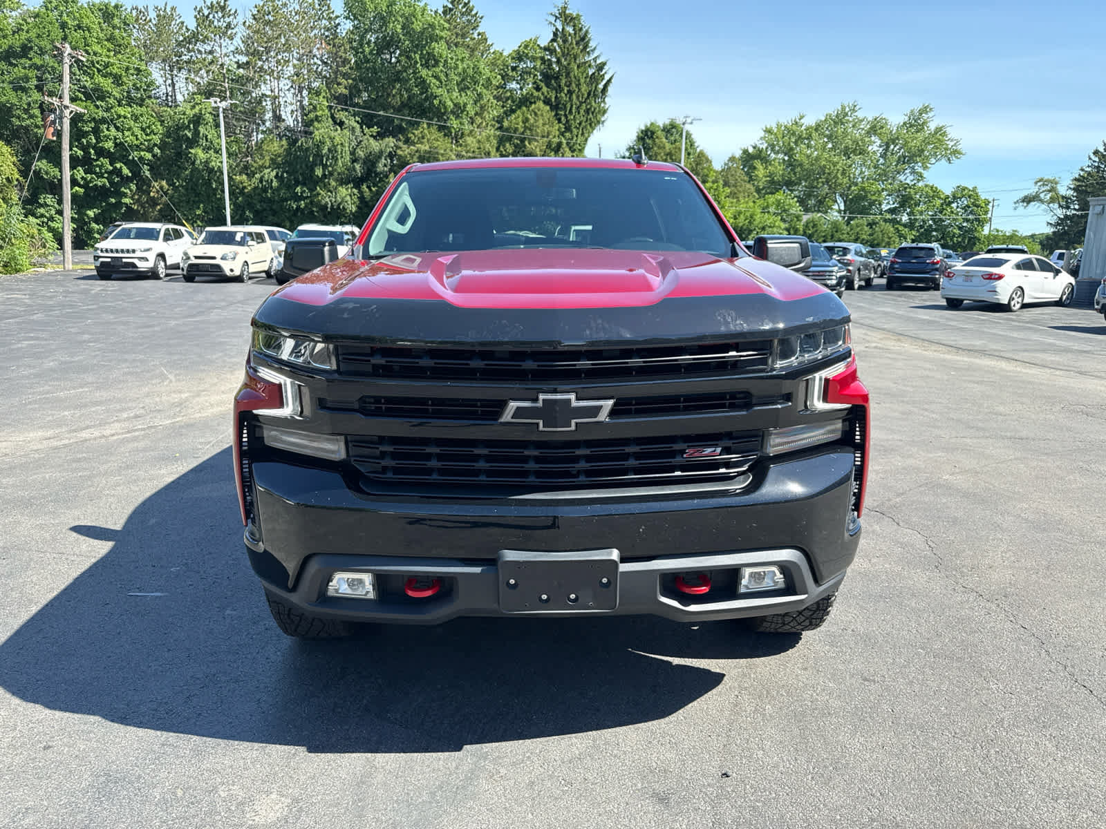 Used 2022 Chevrolet Silverado 1500 LT Trail Boss w/ Bed Protection Package AWD/4WD image 8