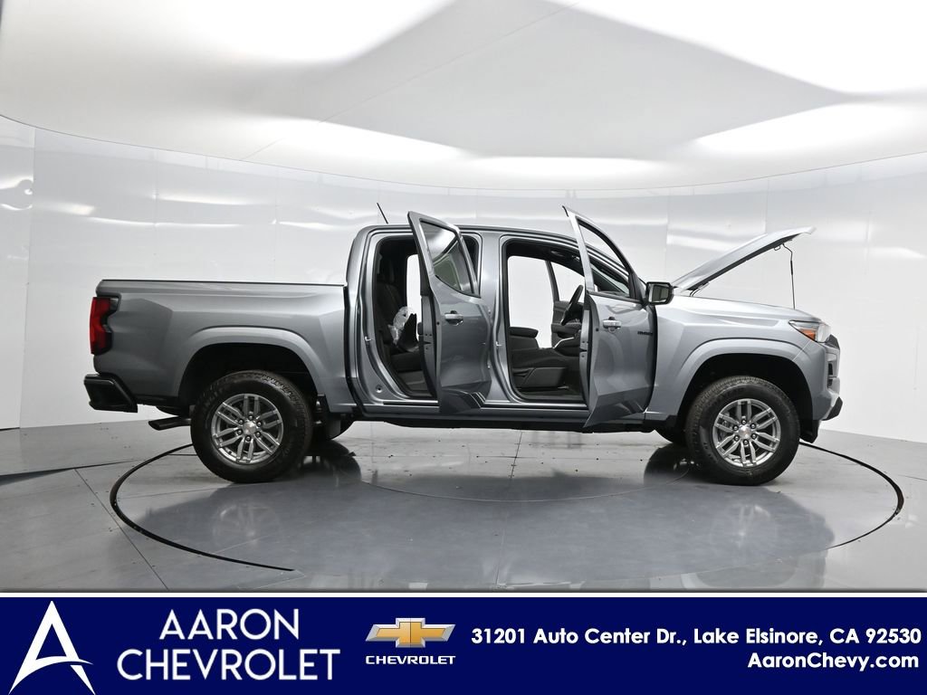 New 2026 Chevrolet Colorado LT image 3