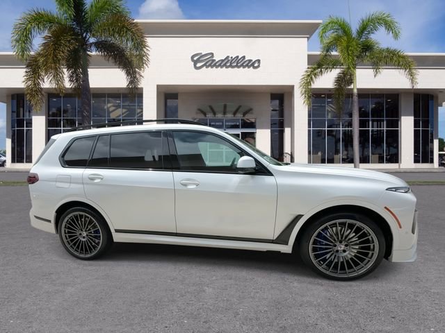 Used 2024 BMW ALPINA XB7 AWD/4WD image 17