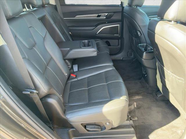Used 2021 Kia Telluride SX image 23