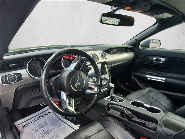 Used 2020 Ford Mustang Premium RWD image 9