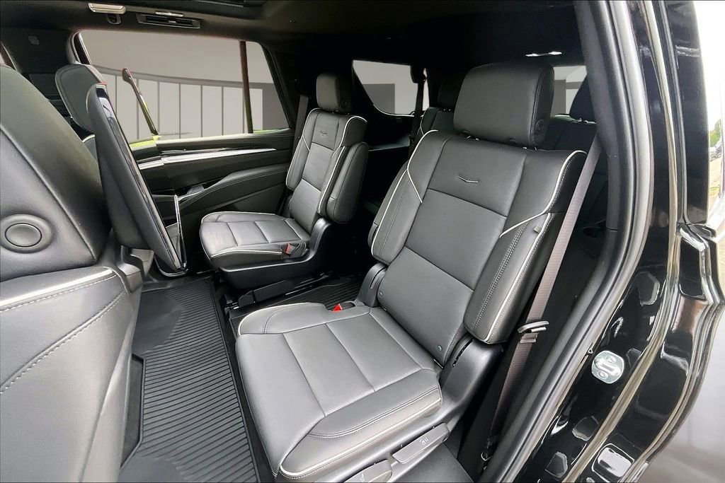 New 2026 Cadillac Escalade Sport w/ Touring Package AWD/4WD image 10