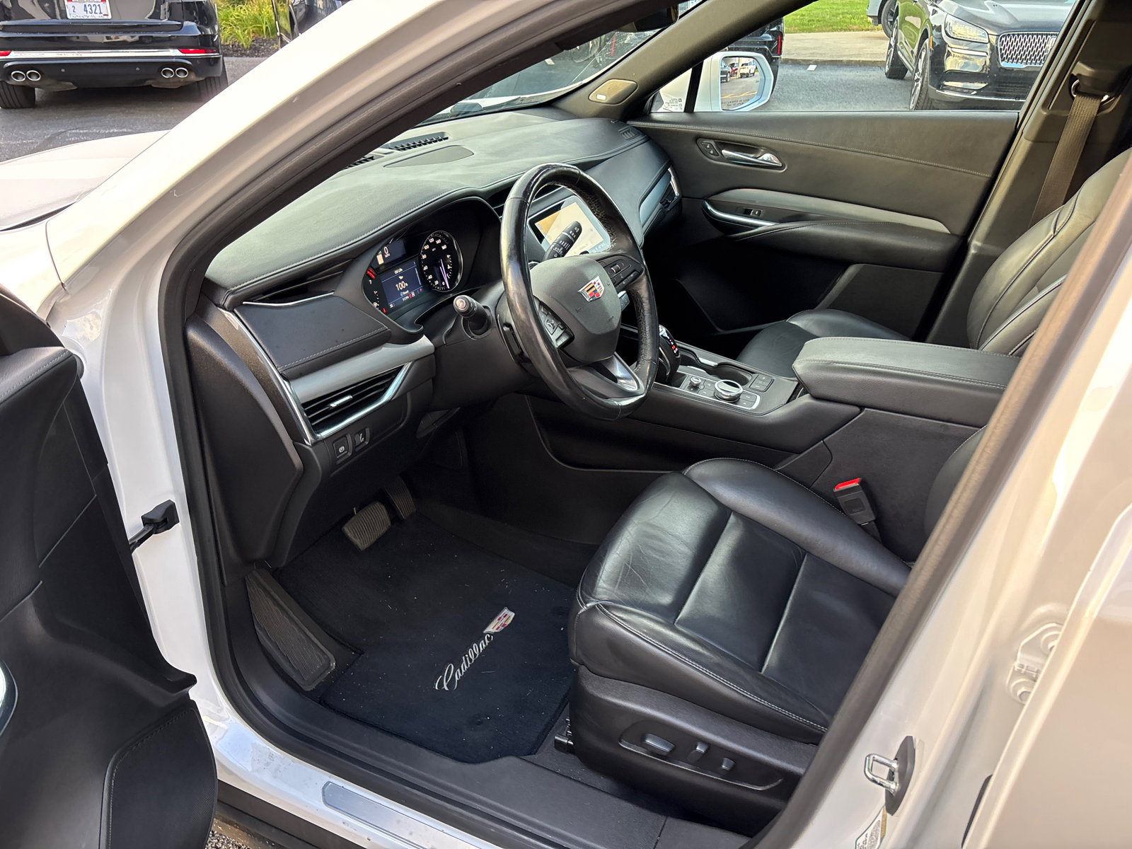 Used 2019 Cadillac XT4 Premium Luxury w/ Cold Weather Package image 24