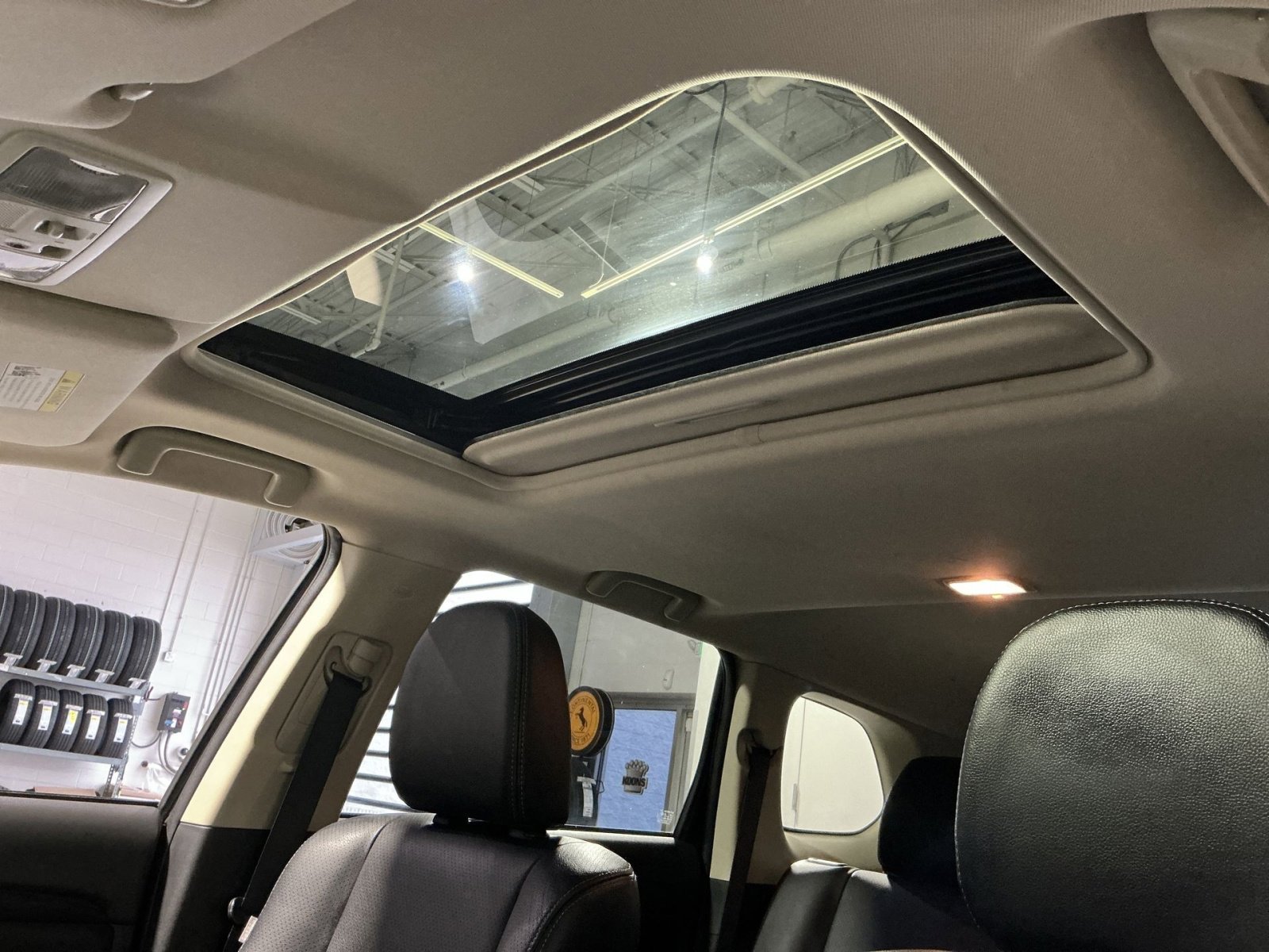 Used 2018 Mitsubishi Outlander GT AWD/4WD image 30