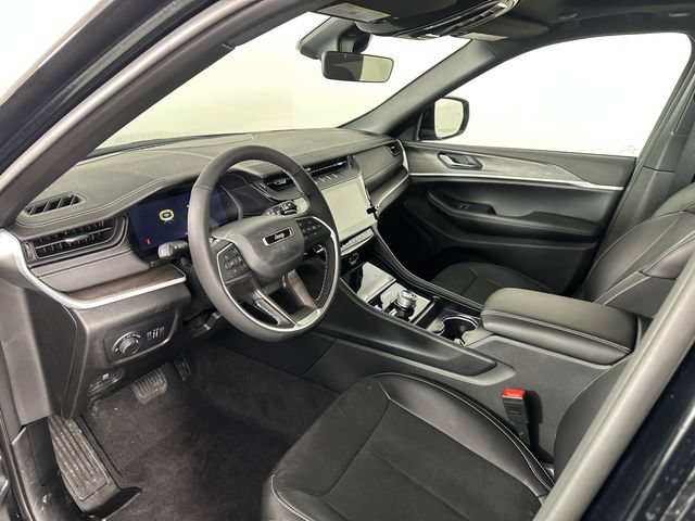 New 2026 Jeep Grand Cherokee Altitude AWD/4WD image 20